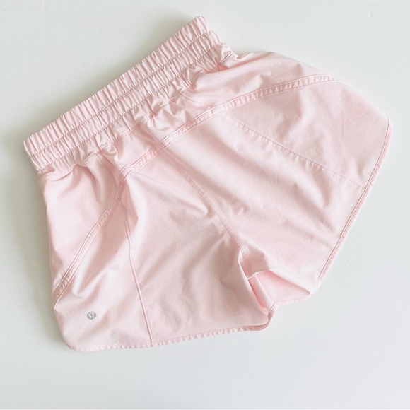 Lululemon SIZE 6 Track That 5” MR midrise shorts in light pink - no liner - Picture 1 of 7